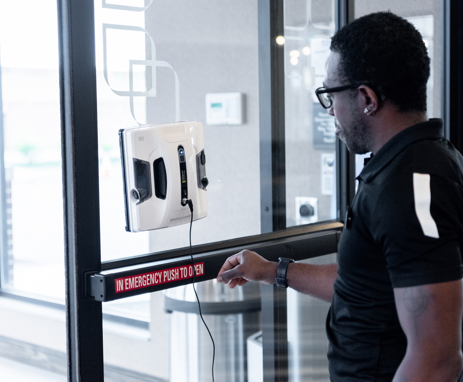 hotel housekeeping starting up window cleaning robot